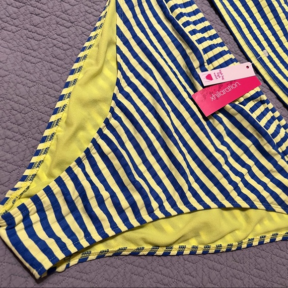 🌺 5 for $20 🌺 Xhilaration Two Piece Bathing Suit - Picture 6 of 7